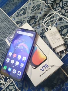 Vivo V11i 8/256 Full Box Complete Accessories Home Use