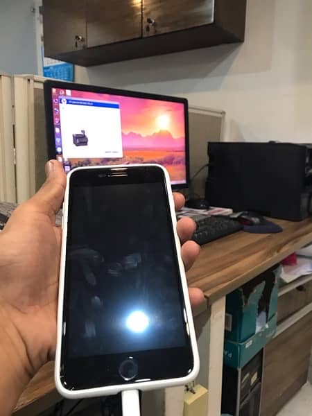 IPHONE 7 PLUS 32GB PTA APPROVED 1