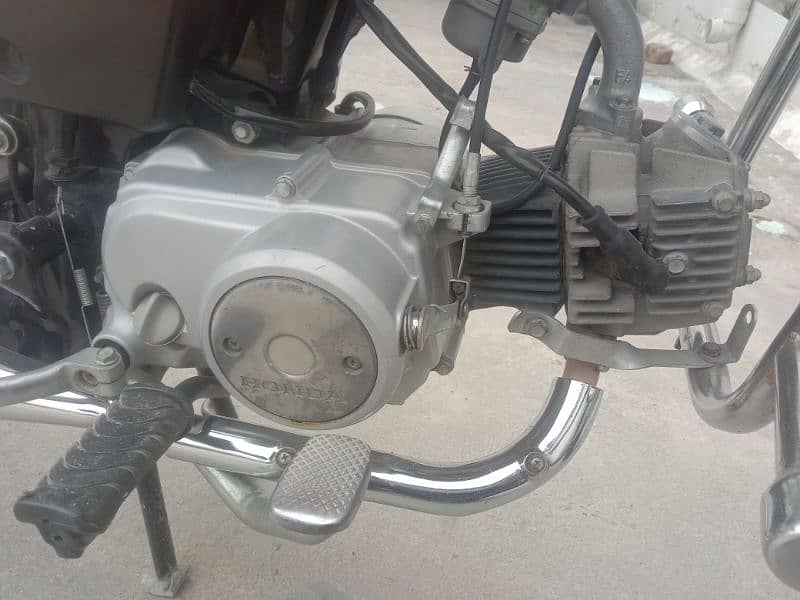 Honda CD 70, 2020 Model Bike 6