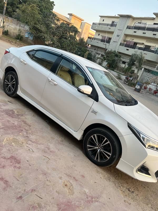 Toyota Corolla Altis 2021 5