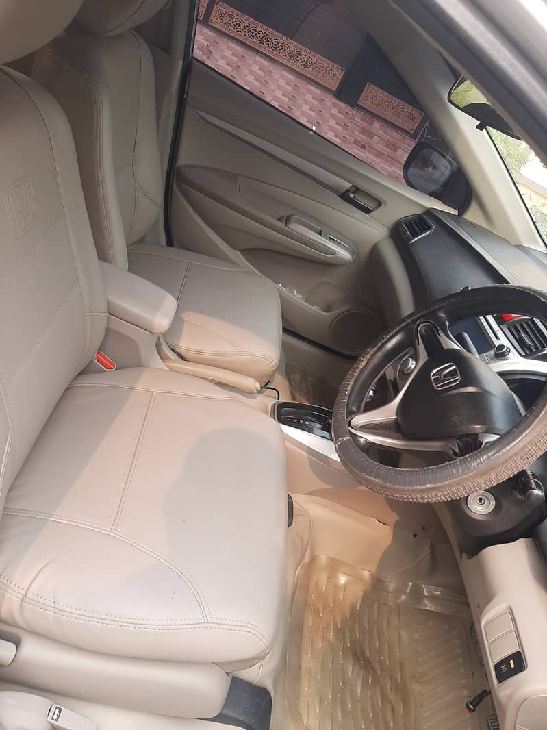 Honda City IVTEC 2013 Automatic 3