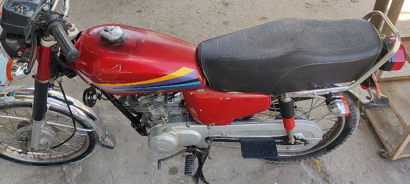 Honda CG 125 2012 model 8