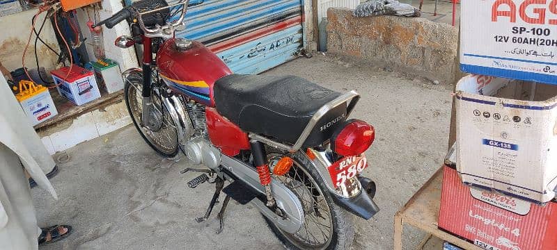 Honda CG 125 2012 model 10