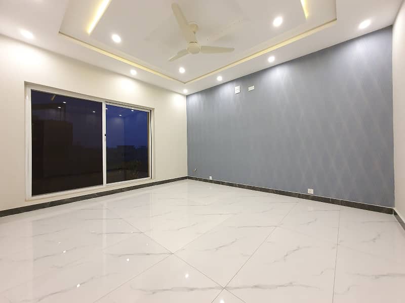 10 Marla House For Rent In Bahria Town Phase 8 Rawalpindi 25