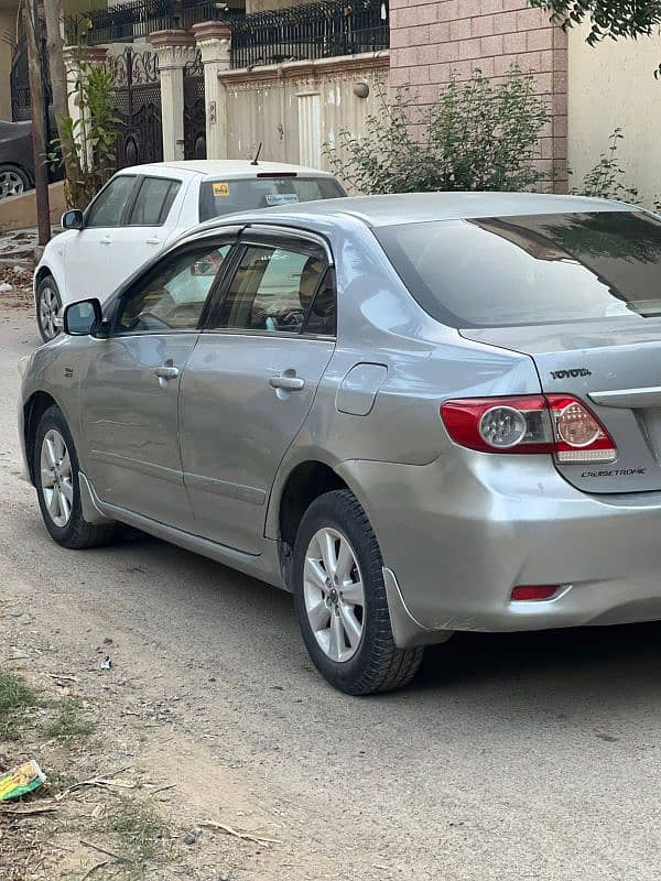 Toyota Corolla Altis 2012 5