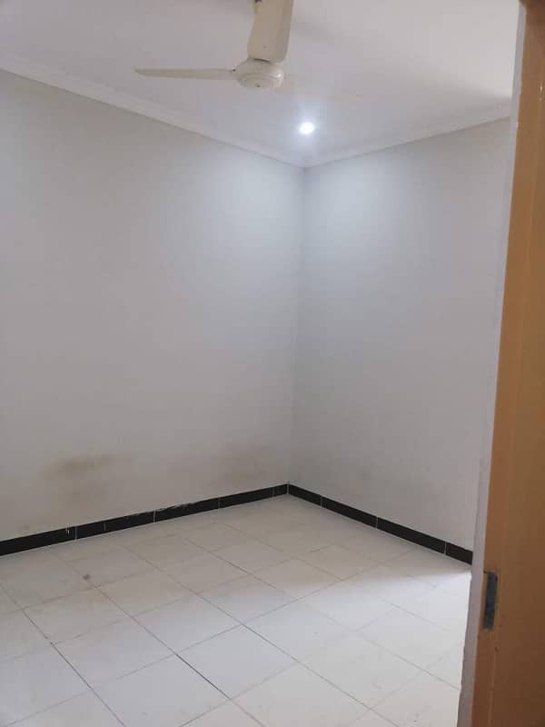 2 bed Flat For Rent in Newmal kuri road islambad 1