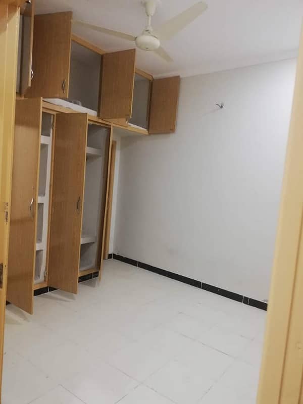 2 bed Flat For Rent in Newmal kuri road islambad 3