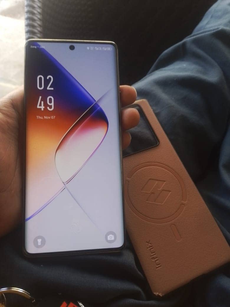 Infinix 40 pro 1