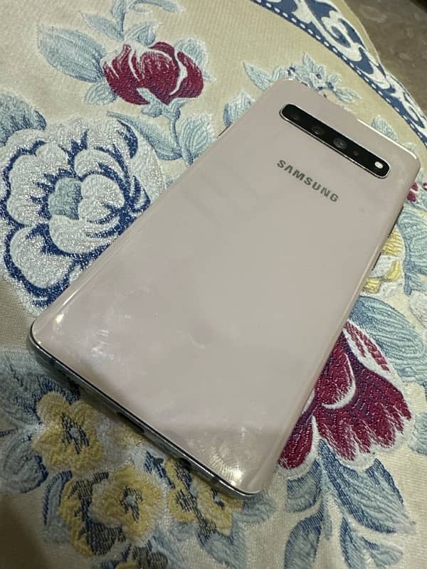 samsung s10 plus 8/256 urgent sale 1