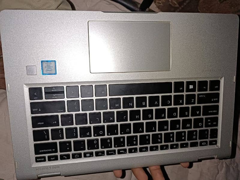 Hp Elitebook 1030 G2 0