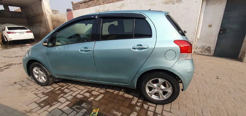 Toyota Vitz 2008 1