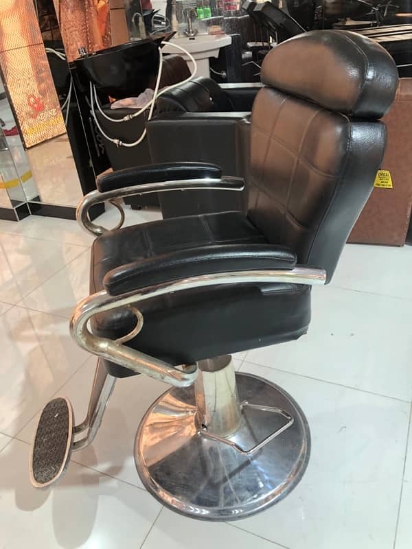 salon chair 4