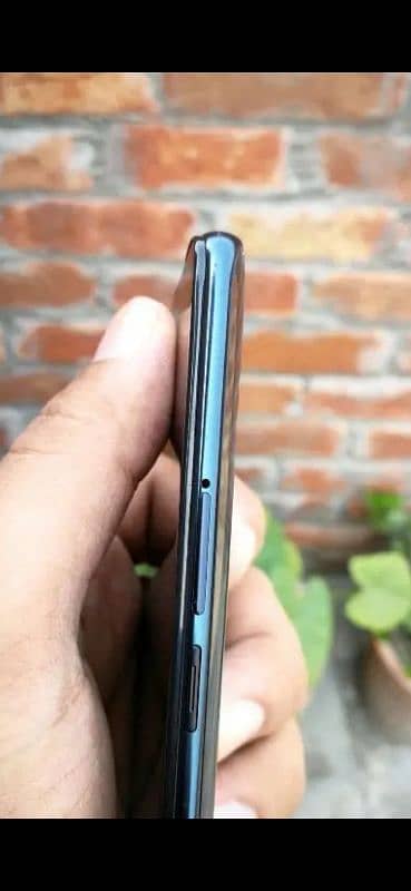 oppo reno 2z . . . . Ram 8 Rom 256 . . . . scratchless mobile 3