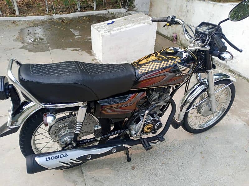 my Honda 125 for urgent sale 03001110876 1