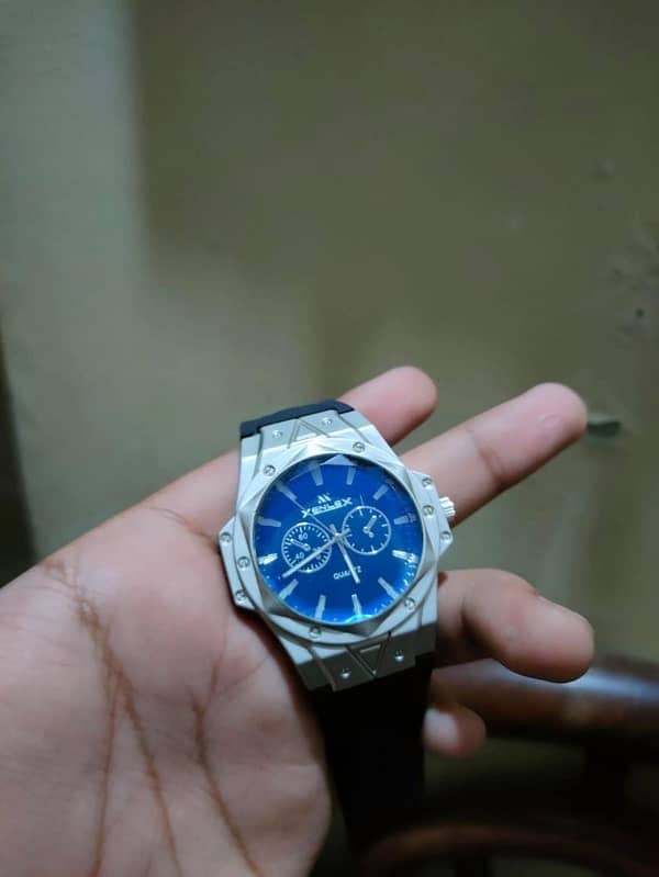 Men’s Blue Textured Strap Analogue Watch 1