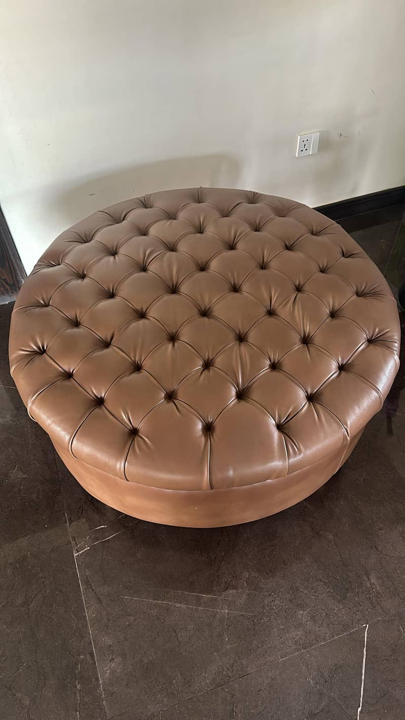 Leather made ottoman 1