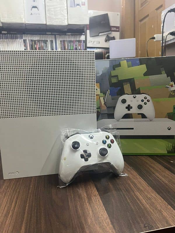 XBOX ONE S JAILBREAK AND NON-JAILBREAK 0