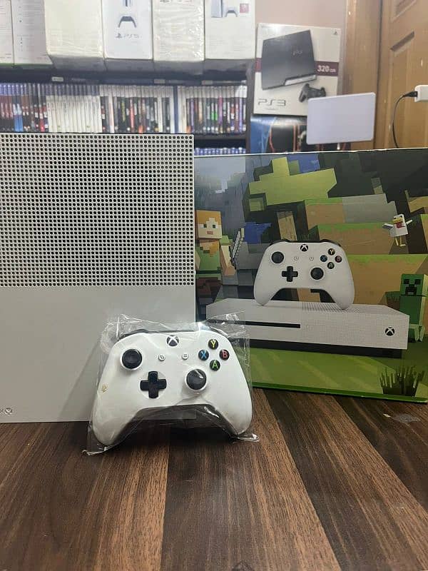 XBOX ONE S JAILBREAK AND NON-JAILBREAK 1