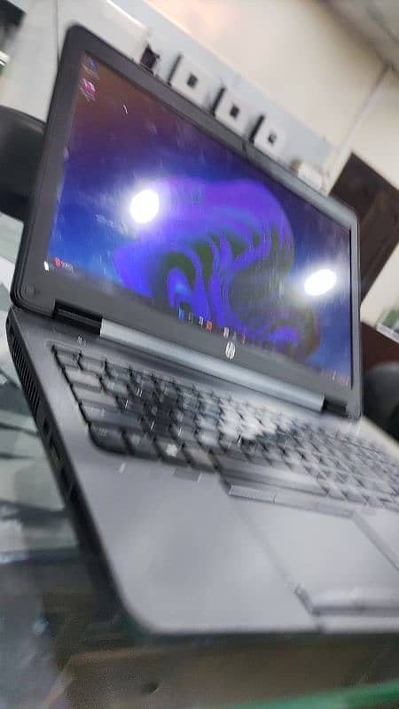 Hp Zbook 15 G2 i7 4th gen  (workstation) 3