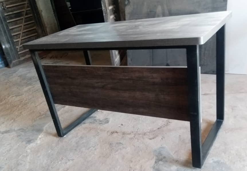 office table / executive table / workstation factory rate 6