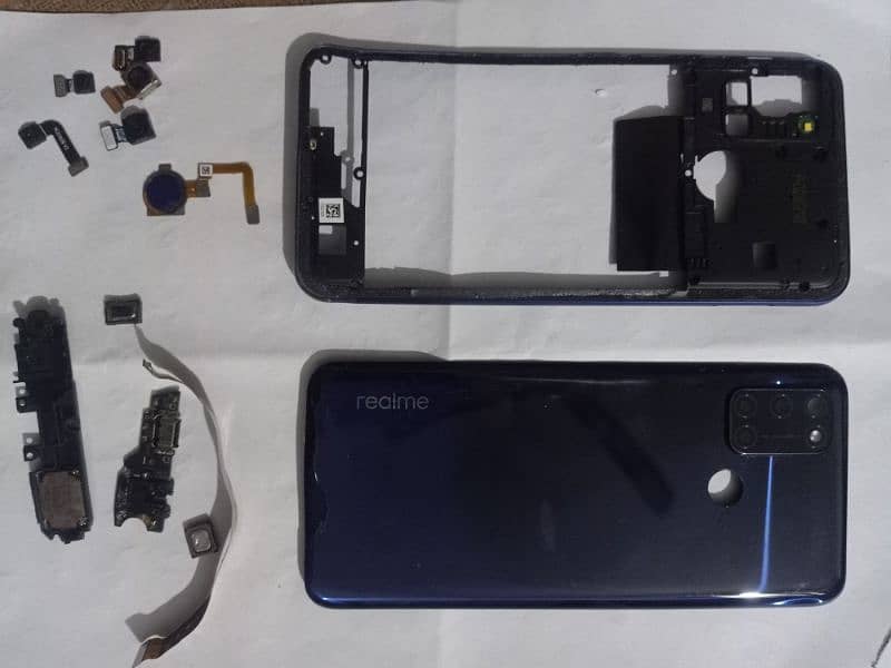 Realme c17, Aquos R3, Aquos 02 (zero 2) 3