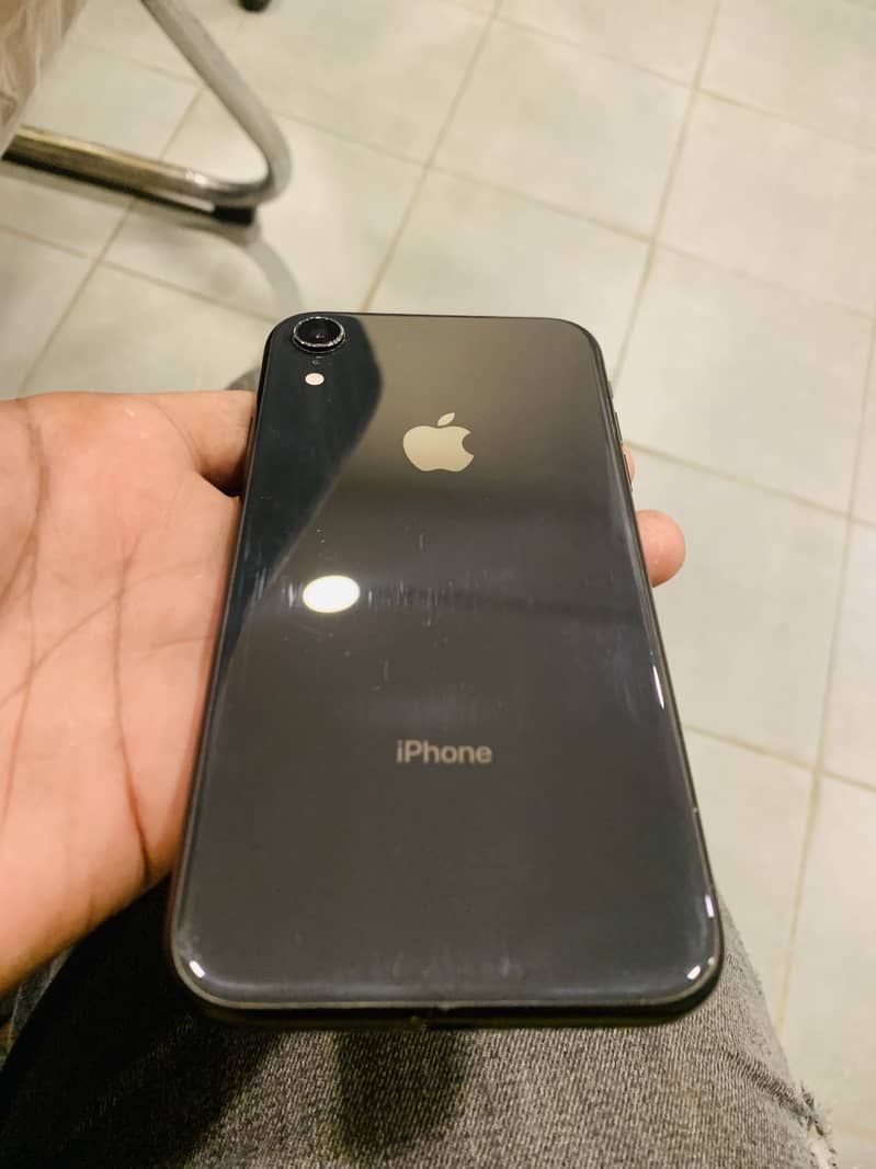 I Phone XR Non PTA 128 GB 2