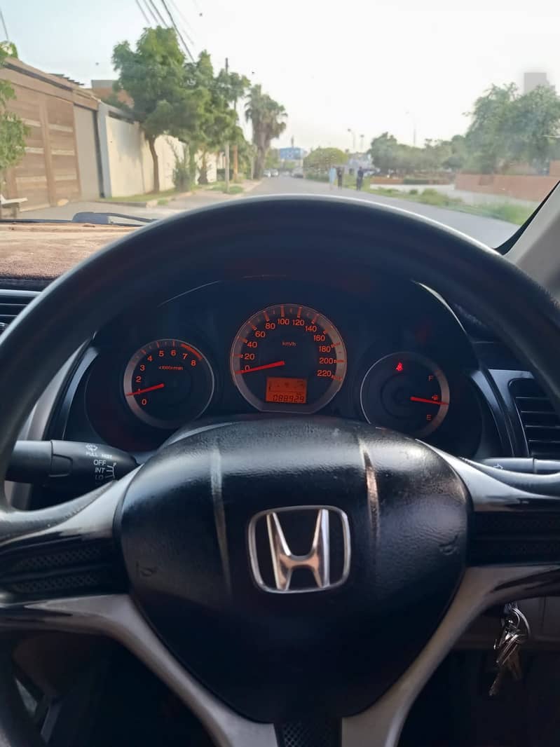 Honda City 2014 1300CC better then Civic , Alto , Cultus 5