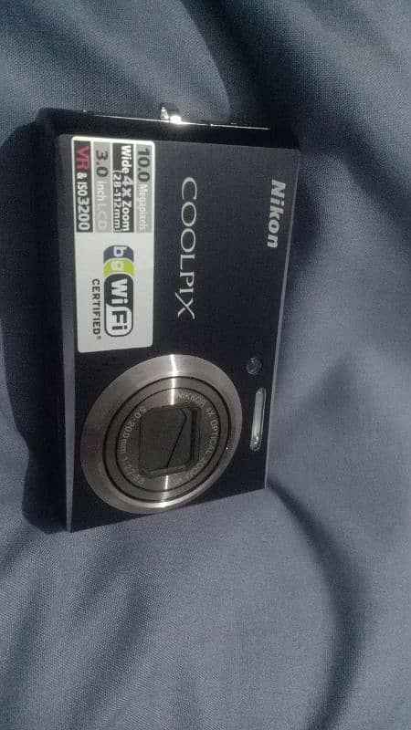 Nikon Camera untouch pice 0