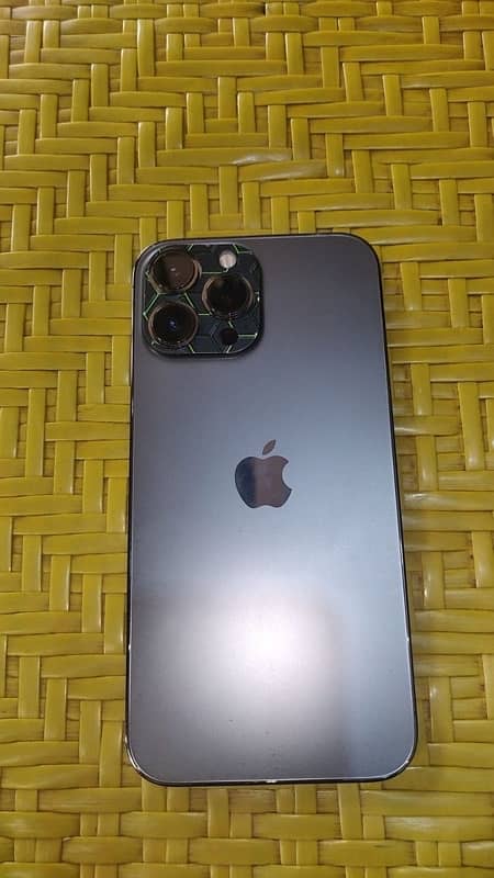 iPhone 13 Pro Max Black Colour 03-23-61-04-89-4 es number pr kre rabta 0