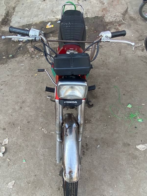 Honda 125-1984 Rebuild ( excellent condition ) 3