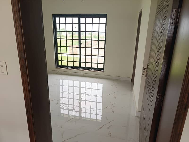 Facing Park 5 Marla Brand New House For Sale In Golf View Residence Phase 1 Bahria Town Lahore 3