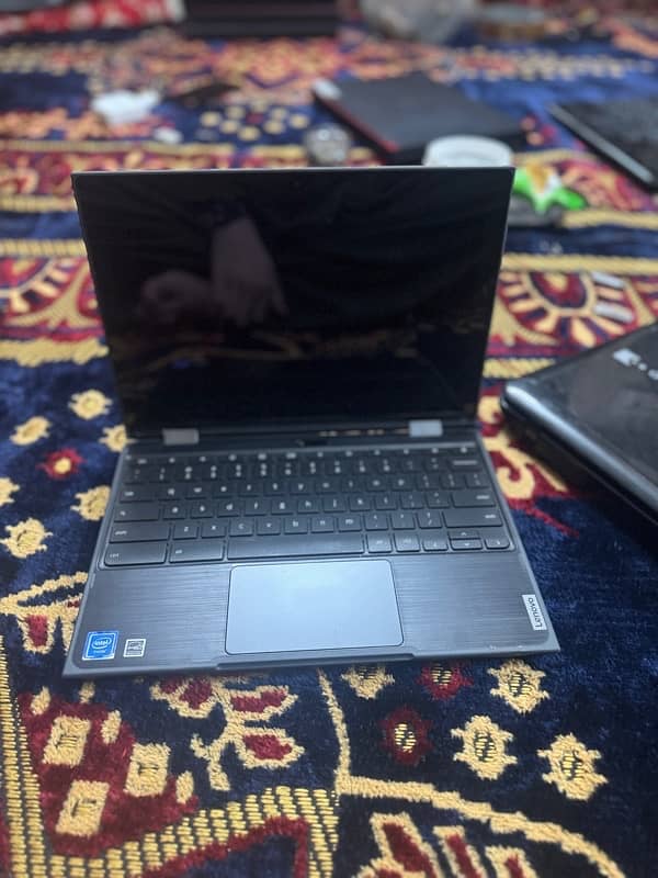 Lenovo Chromebook 500e model 4GB RAM 32 GB storage 360 Touch Screen 5