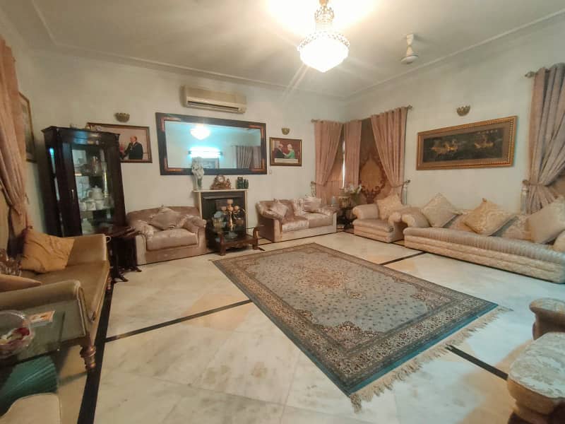 2 kanal Double Storey House with Basement Available for Sale in Y Block DHA Phase 3 6