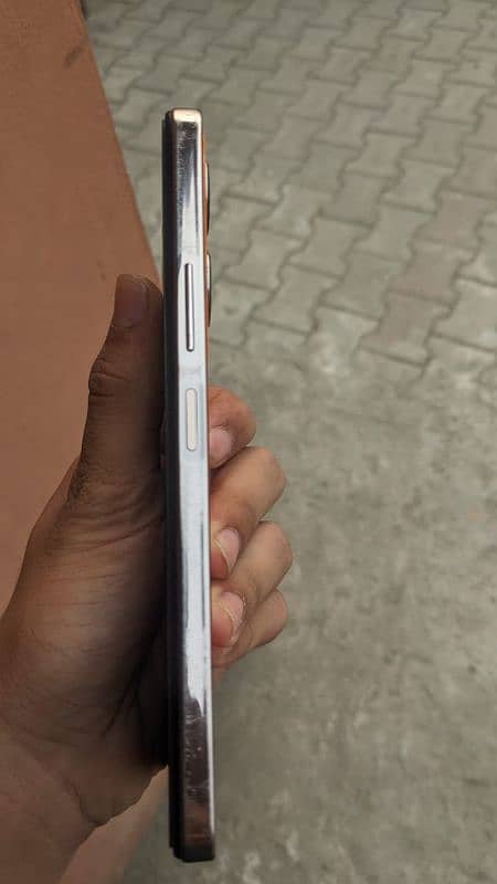 Infinix Note 30 orange colour 1