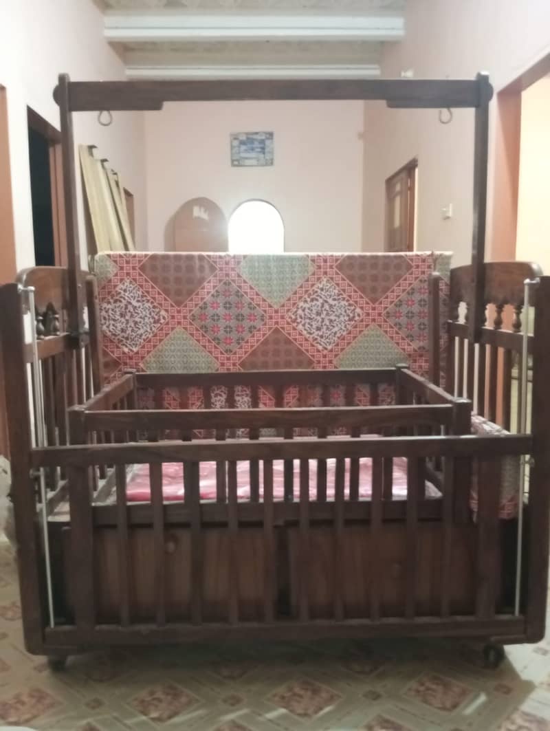 Wooden Baby Cot 0