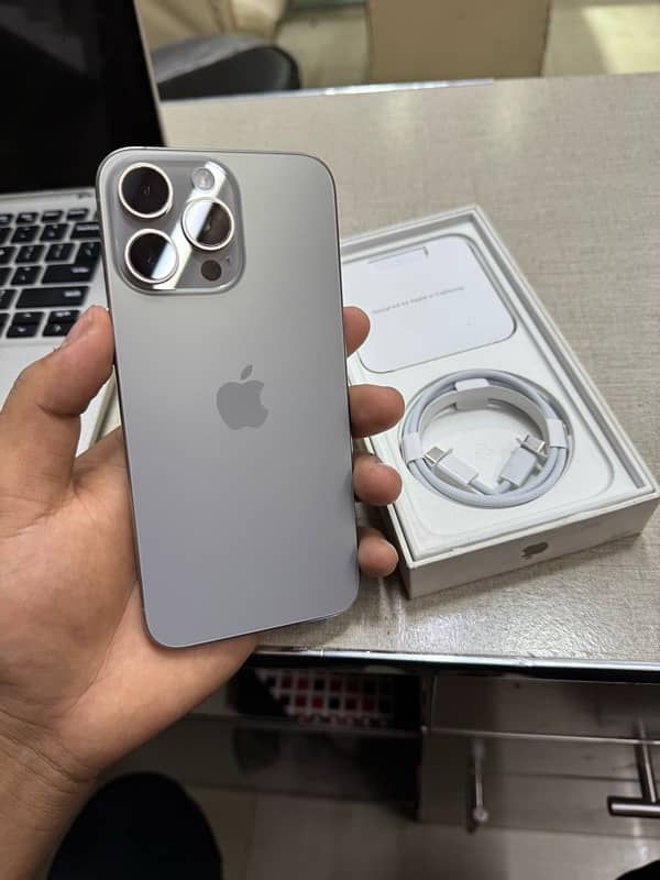 iPhone 15 Pro Max 256gb pta approved 0