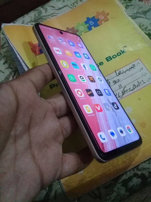 tecno camon 18t 1