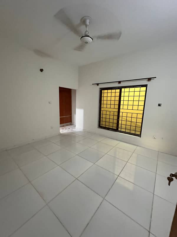 Full House for rent G10 Islamabad 2