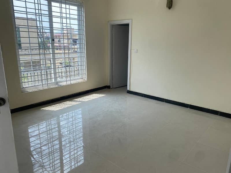 Full House for rent G10 Islamabad 6