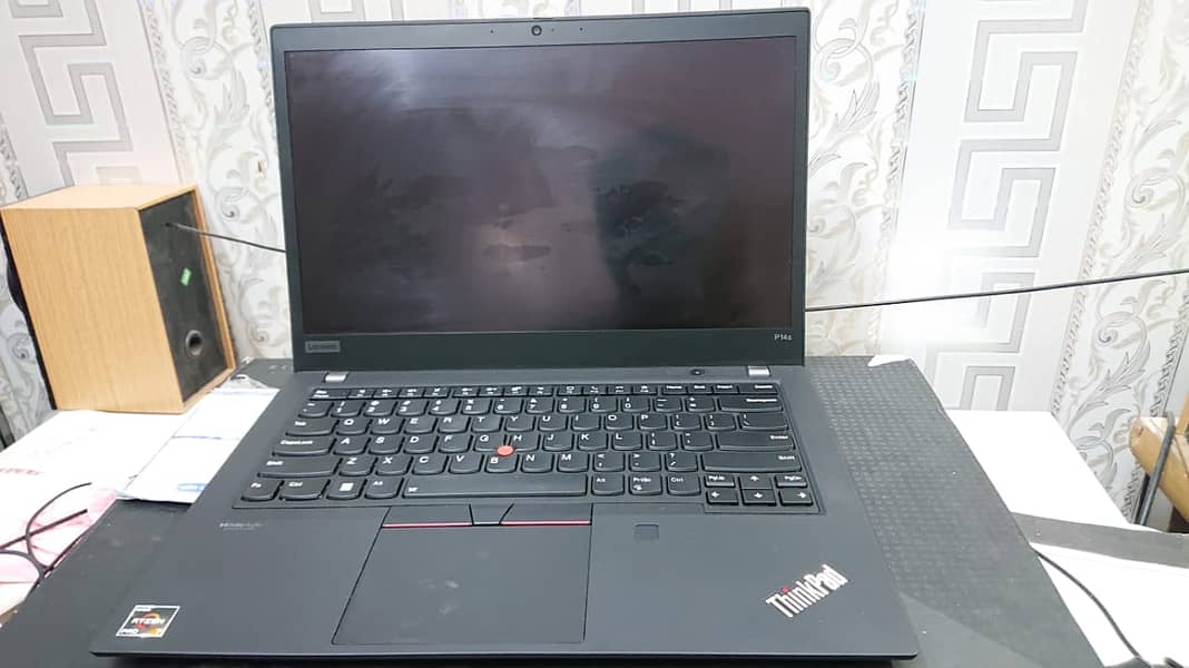 LENOVO THINKPAD P14s Gen 2 Ryzen 7 pro 5850U 6