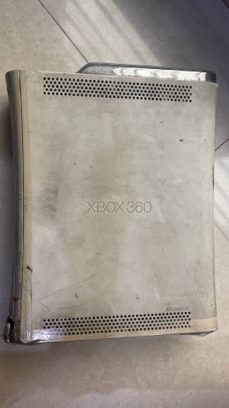 XBOX 360 JASPER (J-tag) (4.5/10) 30+ Games Installed 1