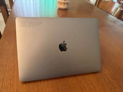 Macbook Pro 2017 Retina Display