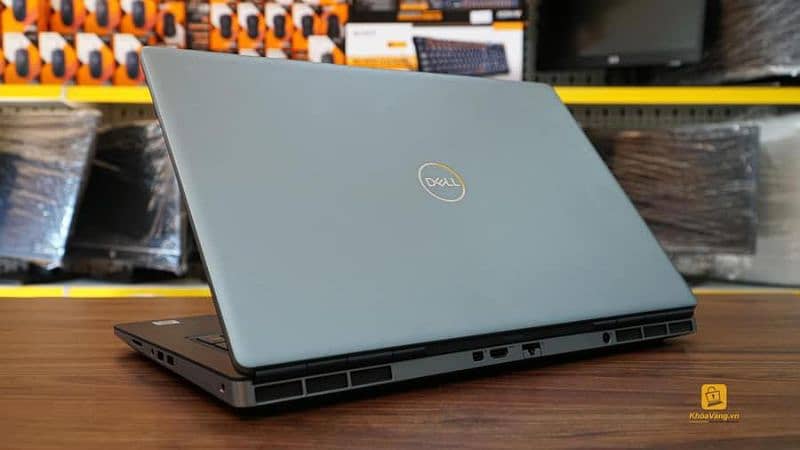 DELL PRECISION 7750 8