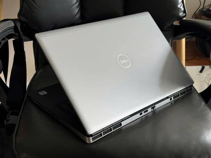 DELL PRECISION 7750 9