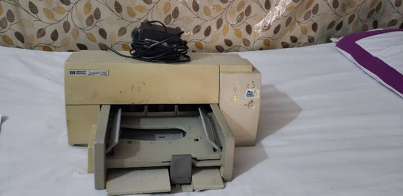 HP(HEWLEET PACKARD)DESKJET 610C 3