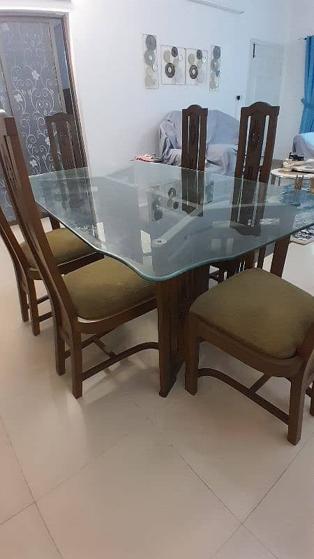 Glass dining table with 6 chairs 6