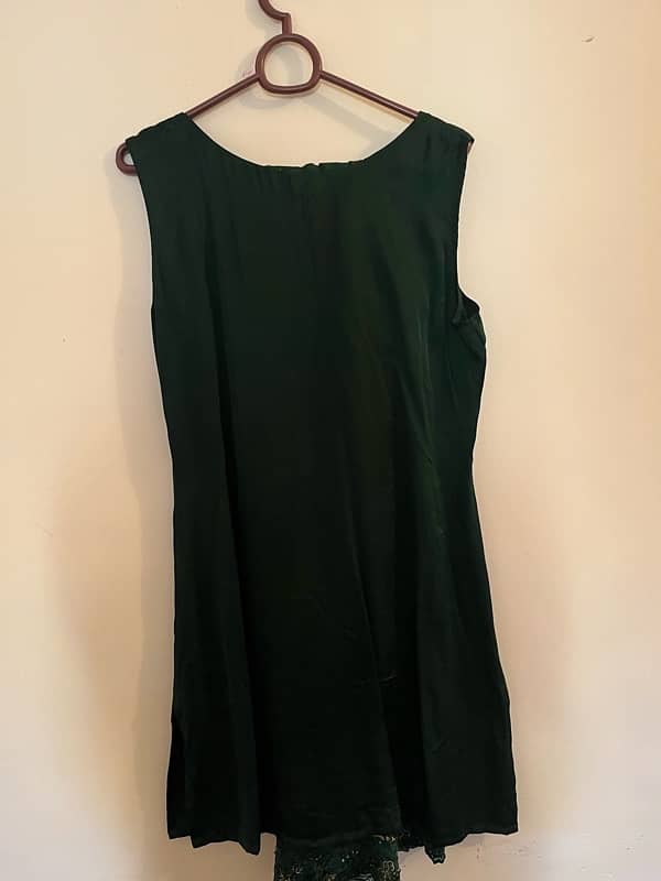 Green short gown with organza sleeves machine work 1