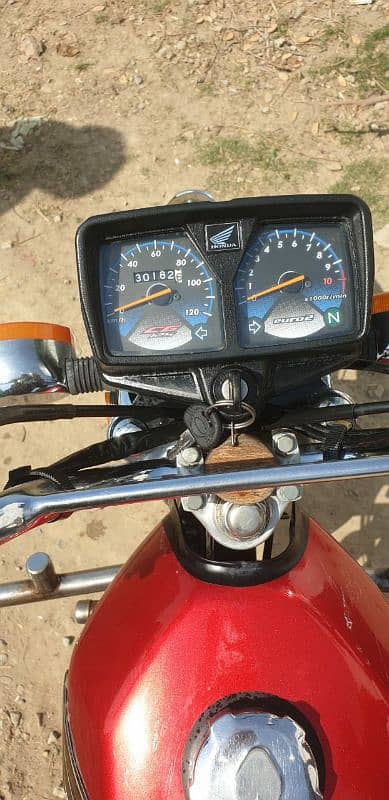 Honda 125 Self Start 6