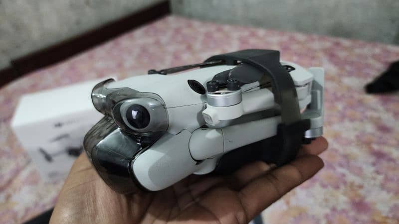 DJI Mini 4 pro board is damage  demand 180k only  one month ues . 8