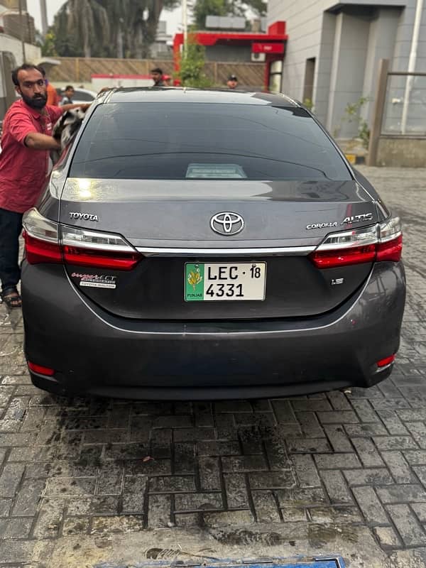 Toyota Corolla Altis 2018 5